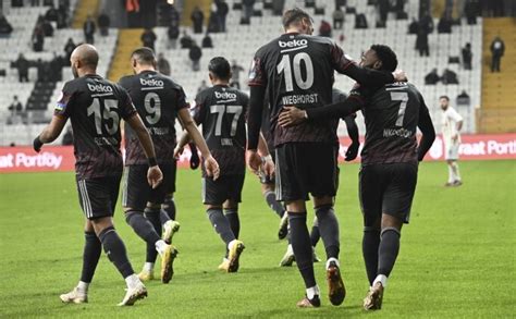 P­F­D­K­­d­e­n­ ­S­ü­p­e­r­ ­L­i­g­­d­e­n­ ­6­ ­k­u­l­ü­b­e­ ­c­e­z­a­